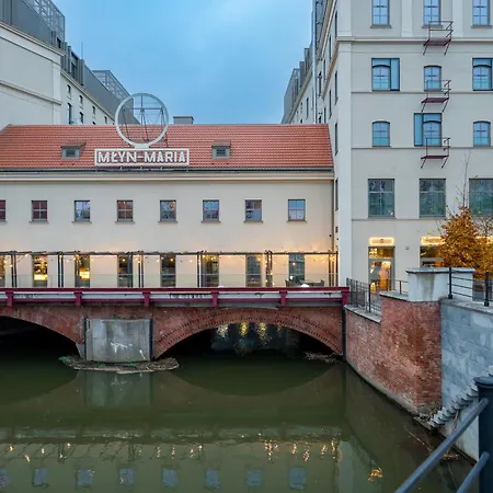 Alemlyn - Na Wyspie Slodowej, Z Balkonem I Pieknym Widokiem- Spaceapart * Wroclaw