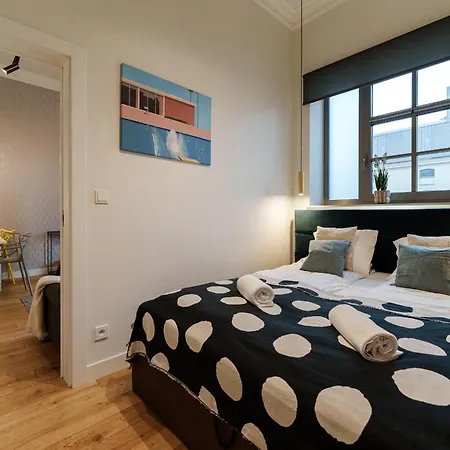 Apartmán Alemlyn - Na Wyspie Slodowej, Z Balkonem I Pieknym Widokiem- Spaceapart *